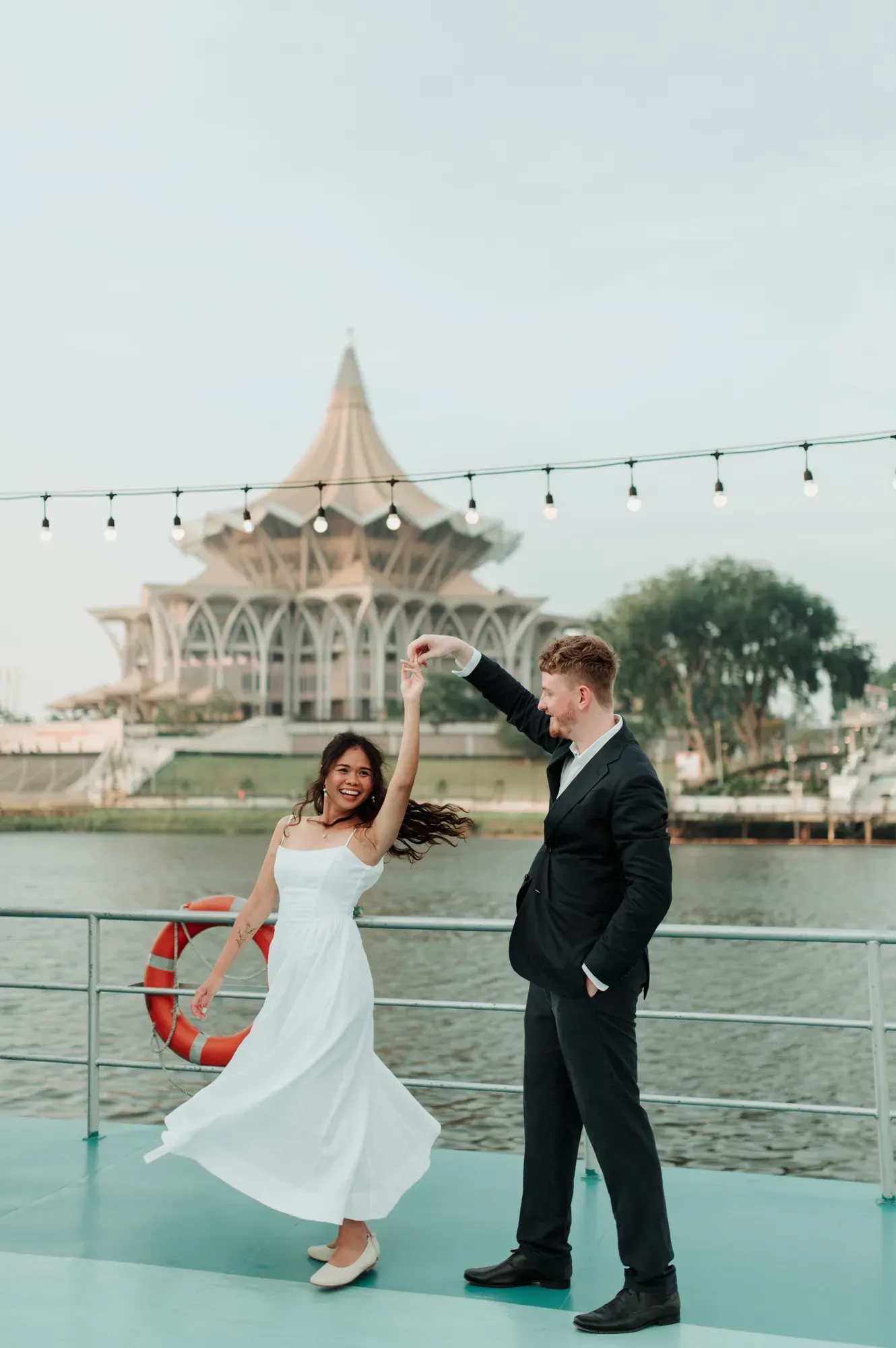 Thomas & Cheryl, evening on the river by Ju Shiu Photography, Kuching, Sarawak